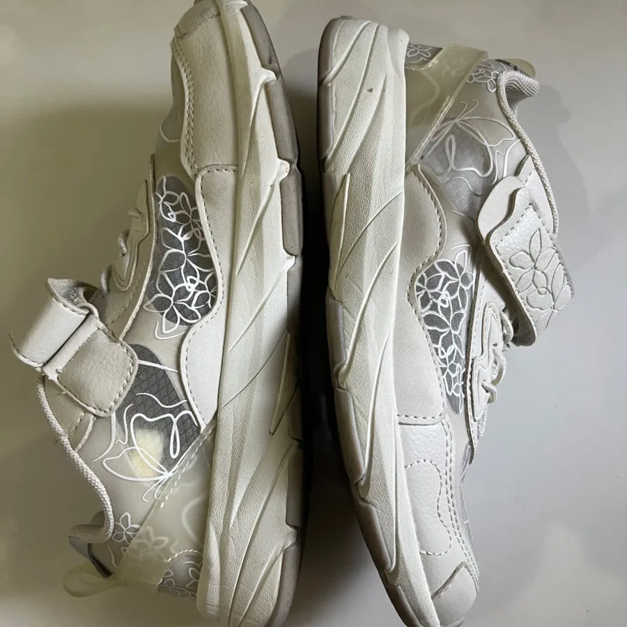 کتونی شیشه ایی زارا