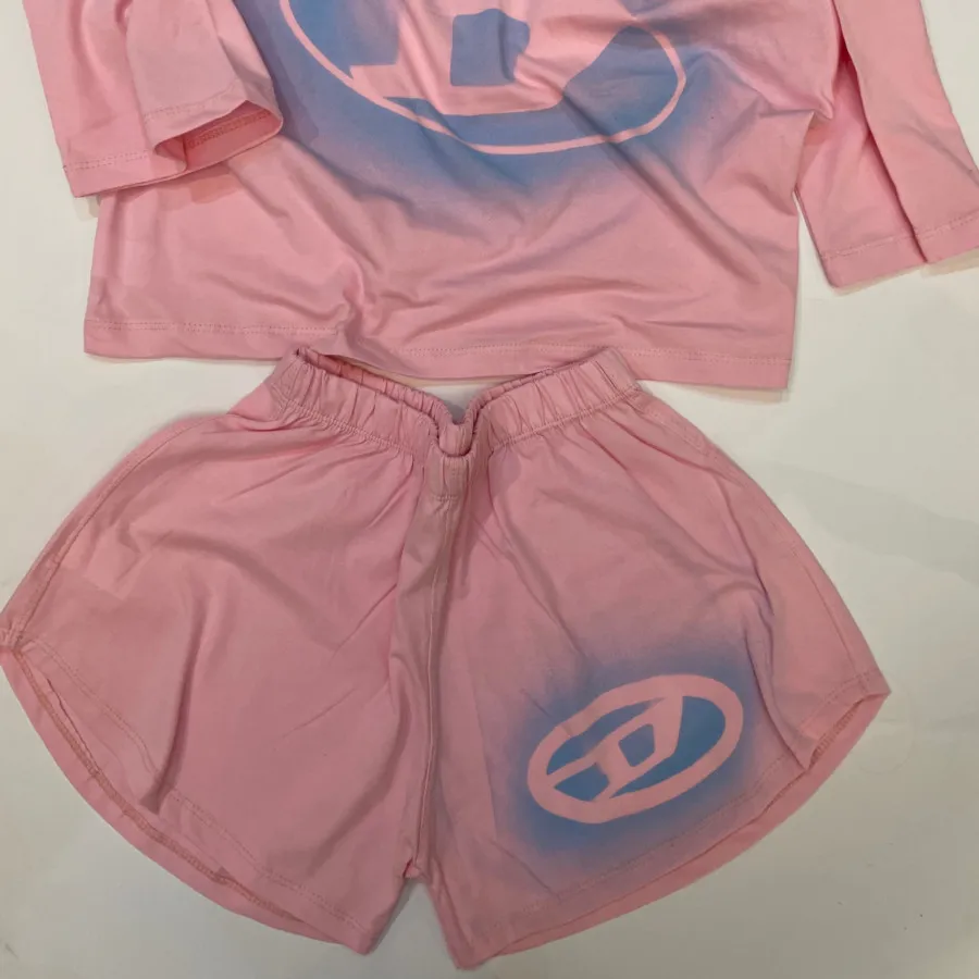 تیشرت شلوارک