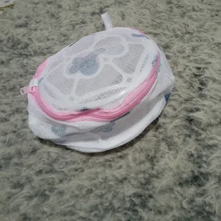 محفظه‌لباس‌زیر