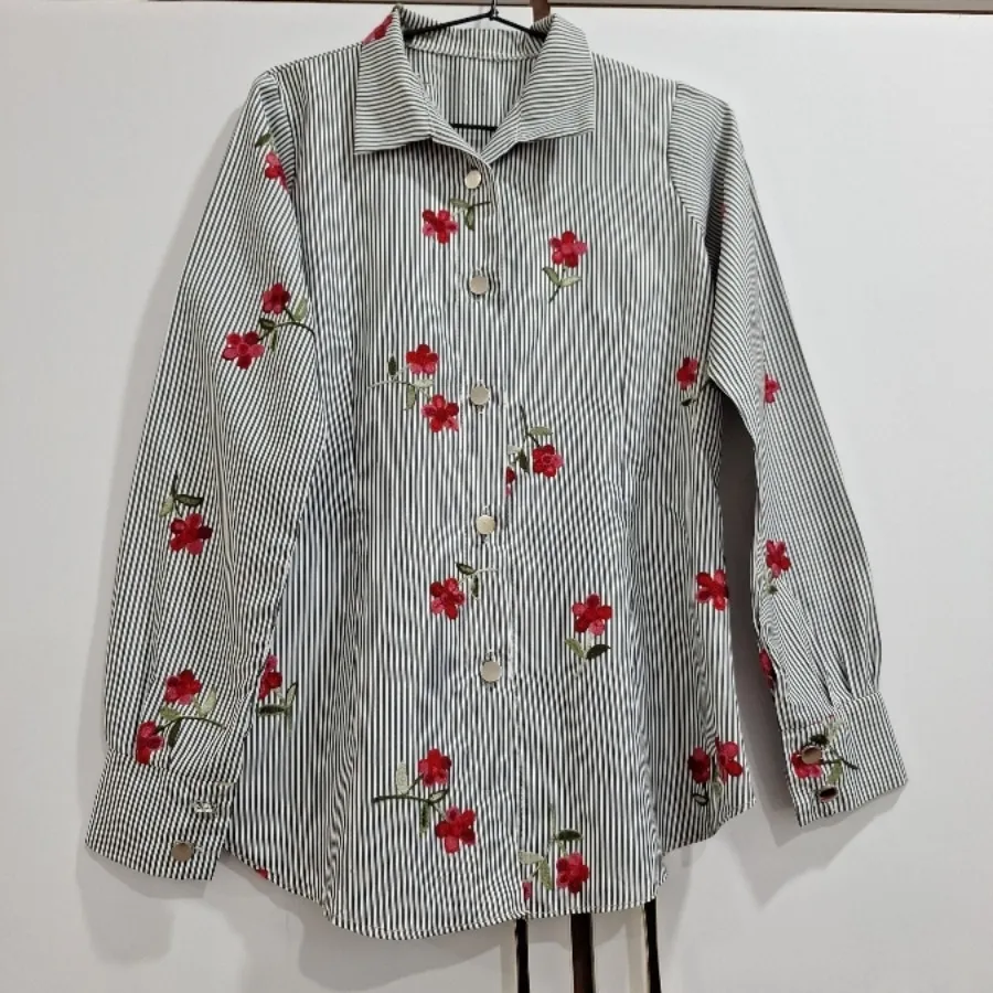 شومیز راه راه  گلدوزی شده