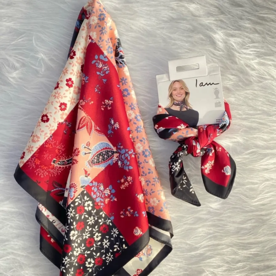 مینی اسکارف المانی