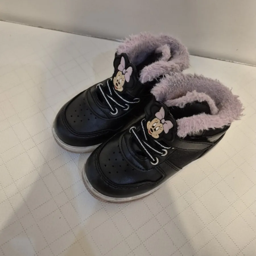 کفش بوت السی