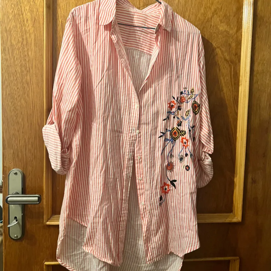 شومیز مانتویی زنانه