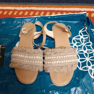 صندل دخترانه وزنانه