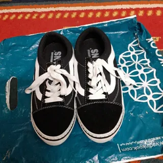 کفش زنانه ودخترانه