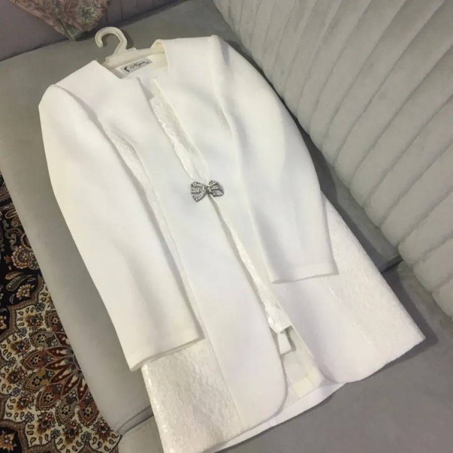کت وشلوار سفید عقد