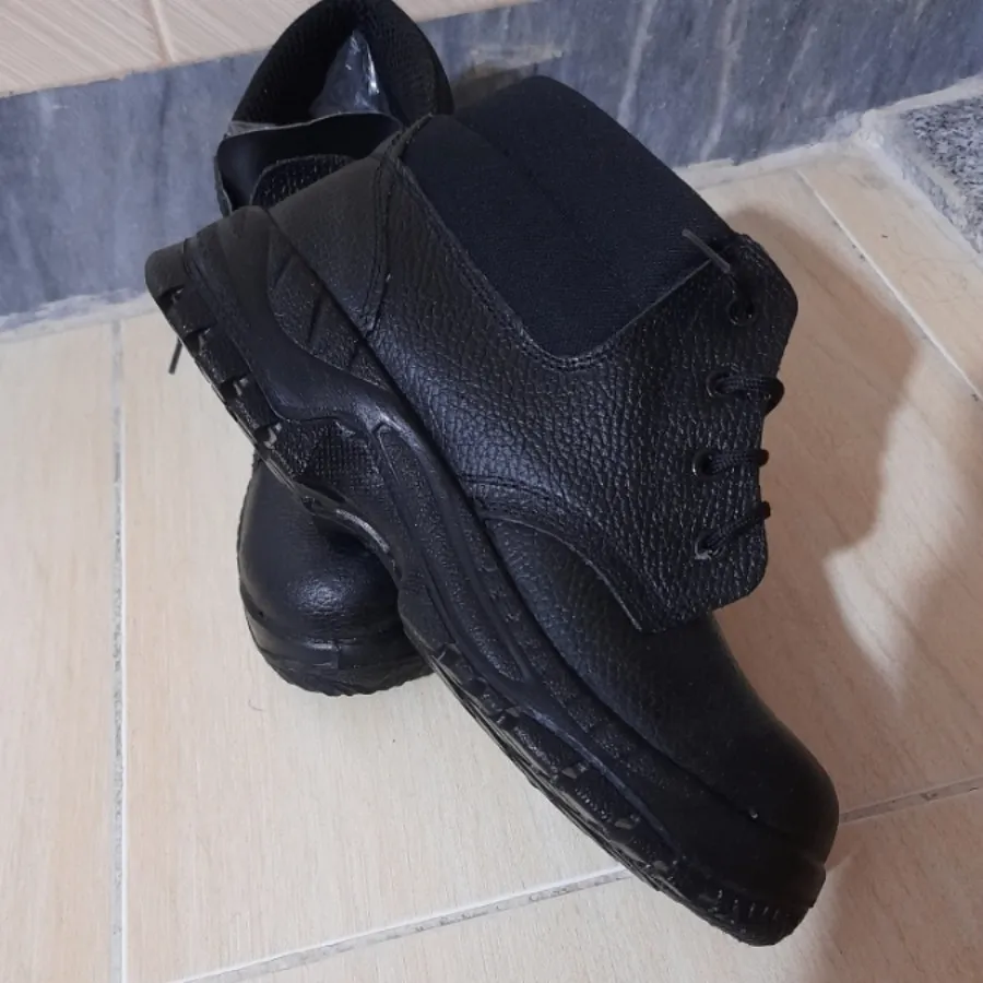 کفش ایمنی نگهبان عمده