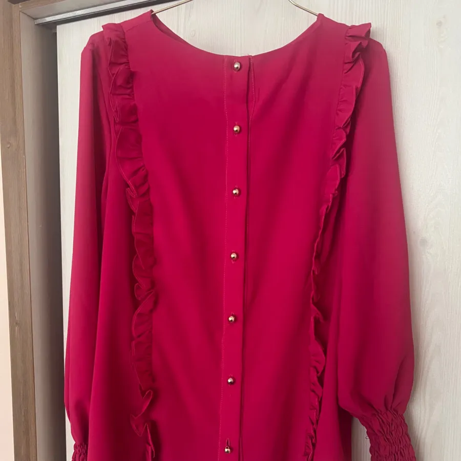 شومیز سرخابی