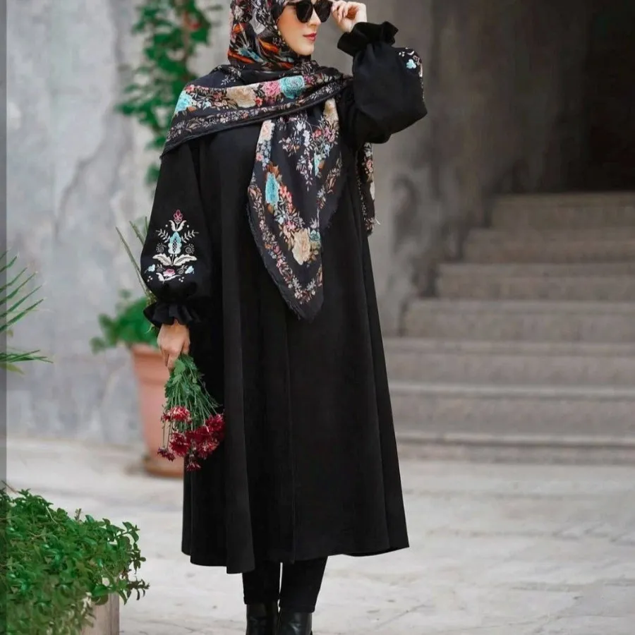 مانتو گلدوزی