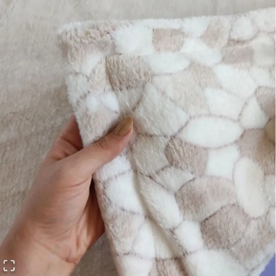 پتو نوزاد طرح سنگی