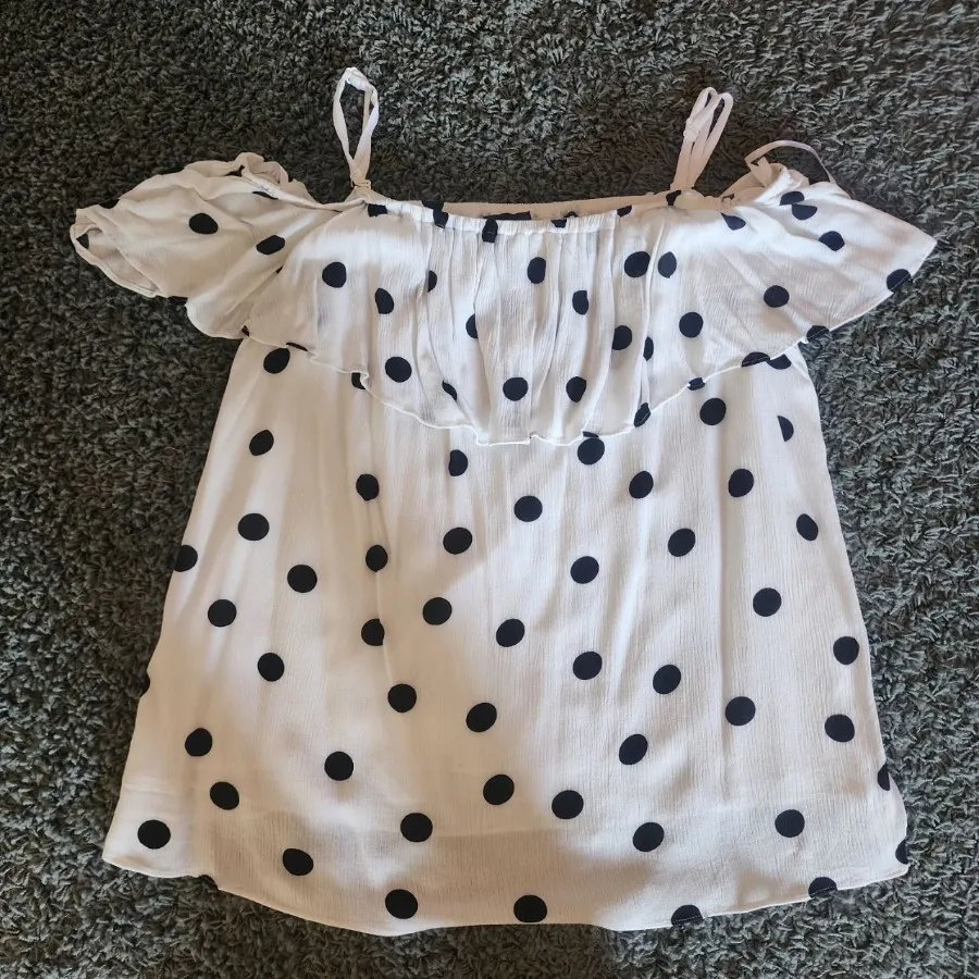 شومیز کرپ نخ خالخالی