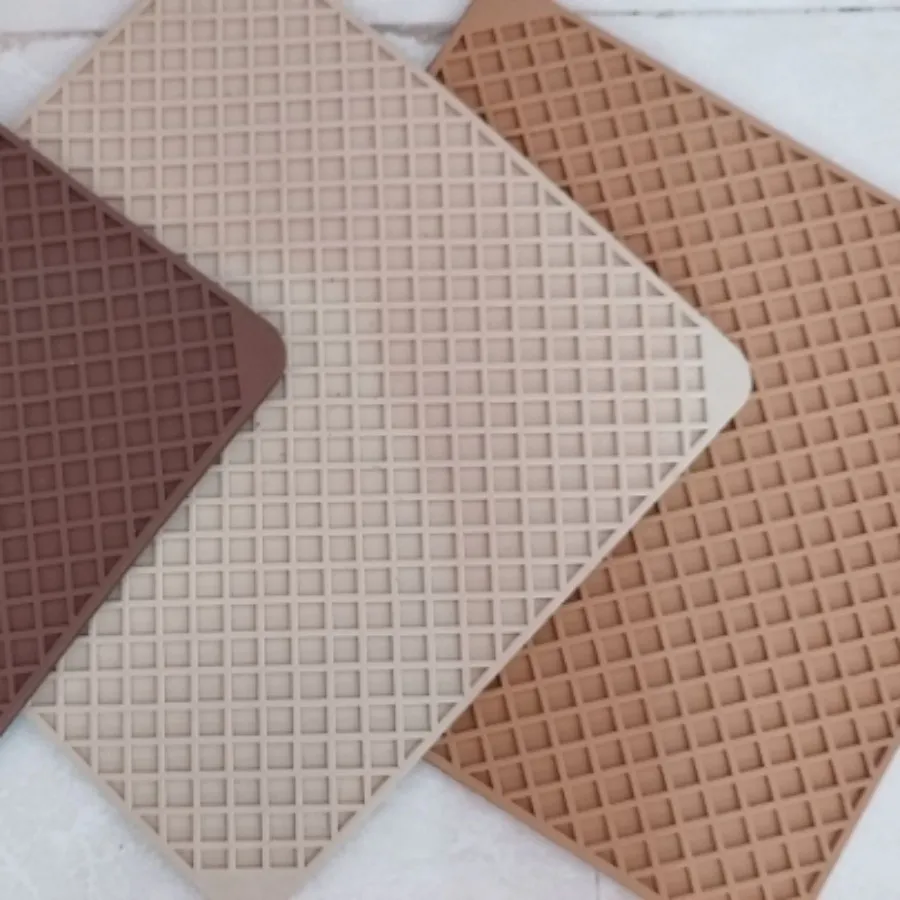 زیر قابلمه ای سیلیکونی