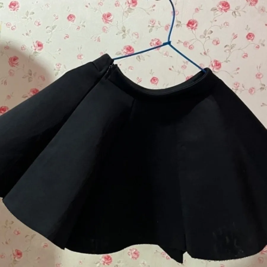 دامن از جنس اسفنج