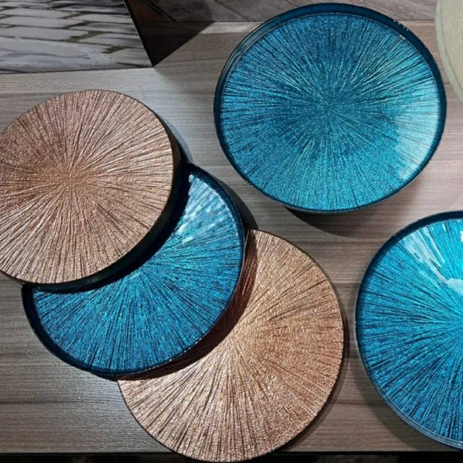 کیک خوری و ظرف سرو