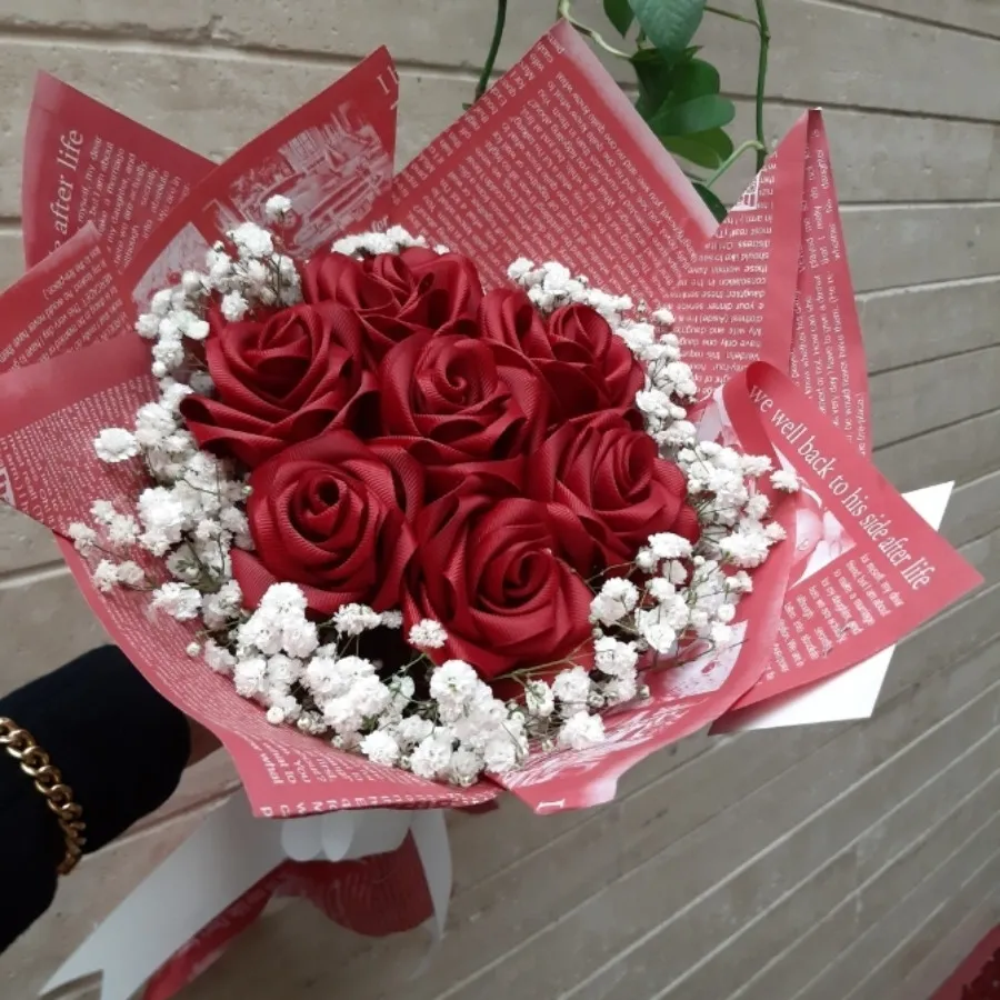 دسته گل روبانی