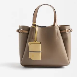 کیف پارفویس