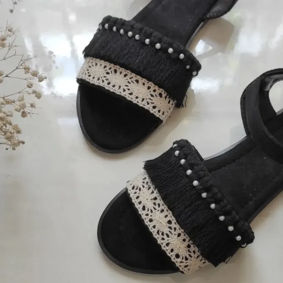 صندل مکرومه