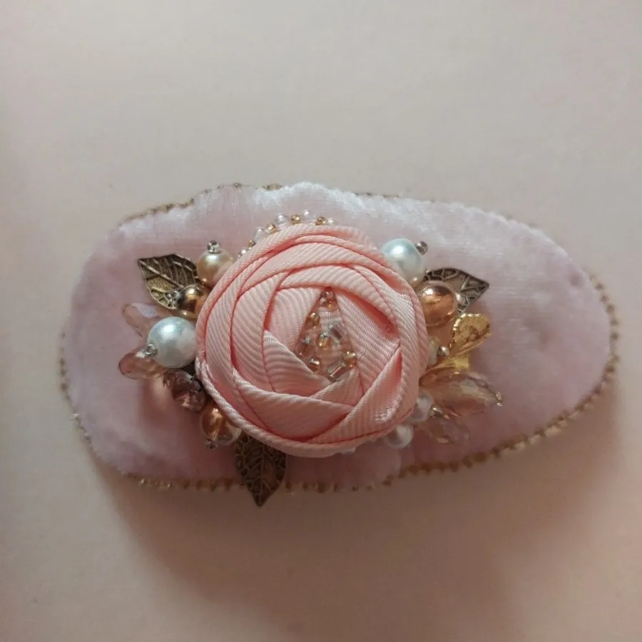 سنجاق سر شیک و مجلسی