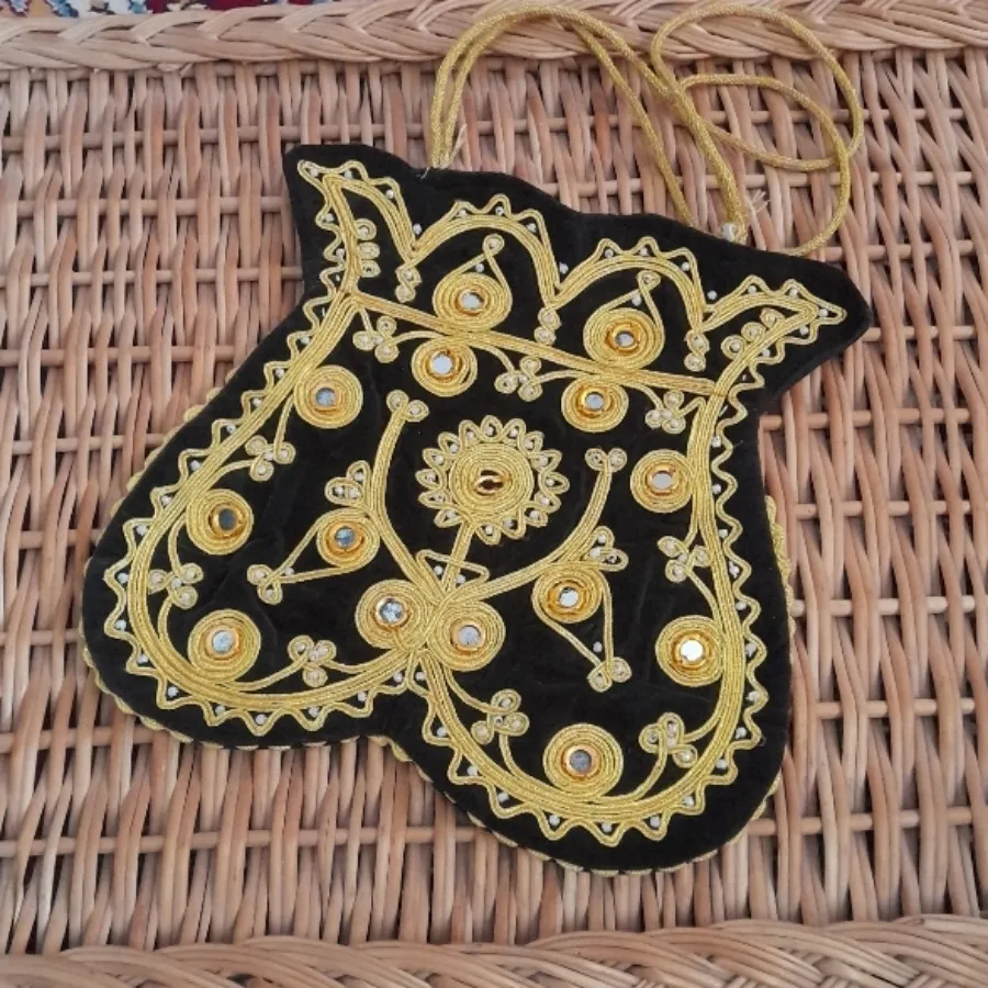 کیف آینه دوزی