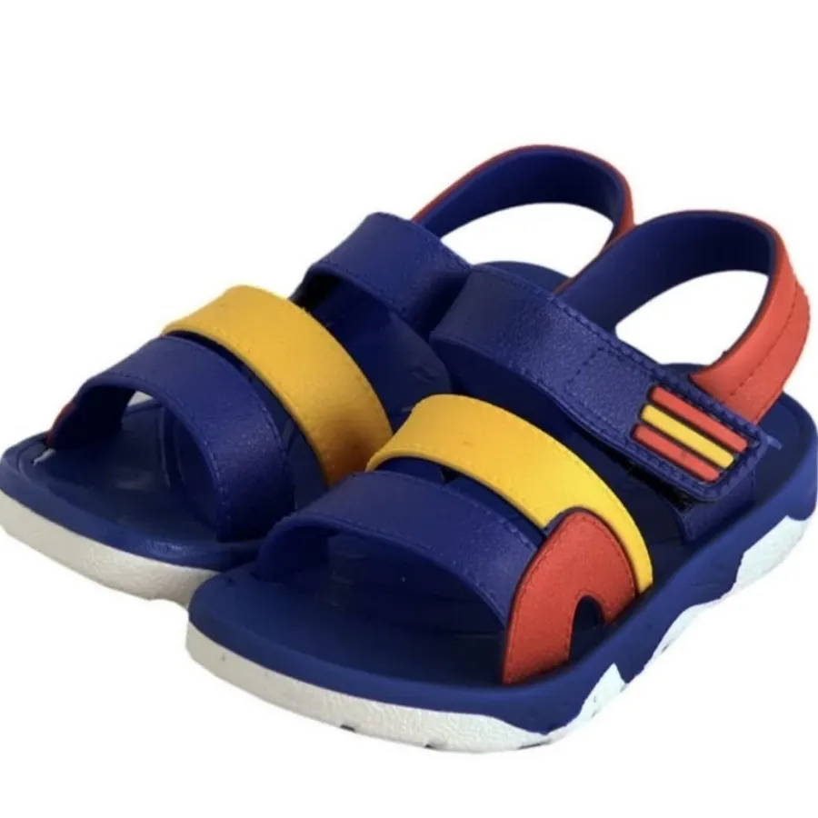 کفش تابستانی