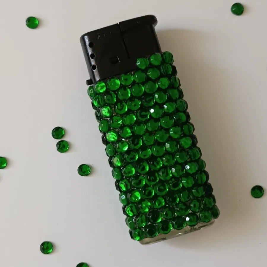 فندک فول نگین?