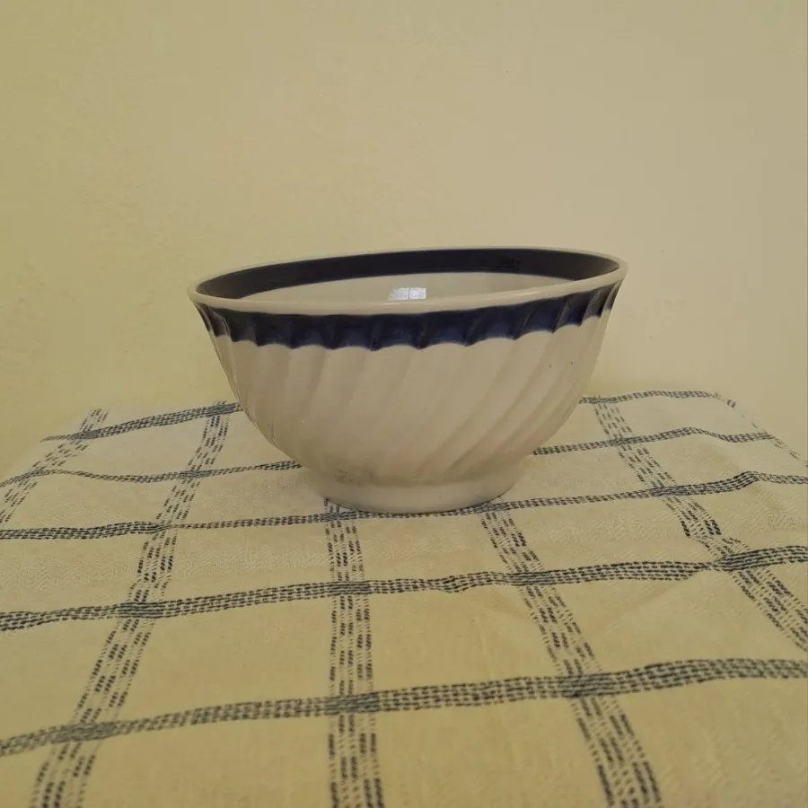 کاسه آبگوشتی سنتی