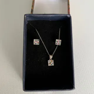 سِت گردنبند و گوشواره