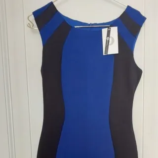 پیراهن کوتاه