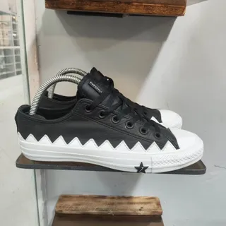 کفش کتونی اورجینال