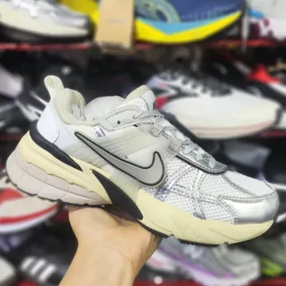 کفش کتونی اورجینال