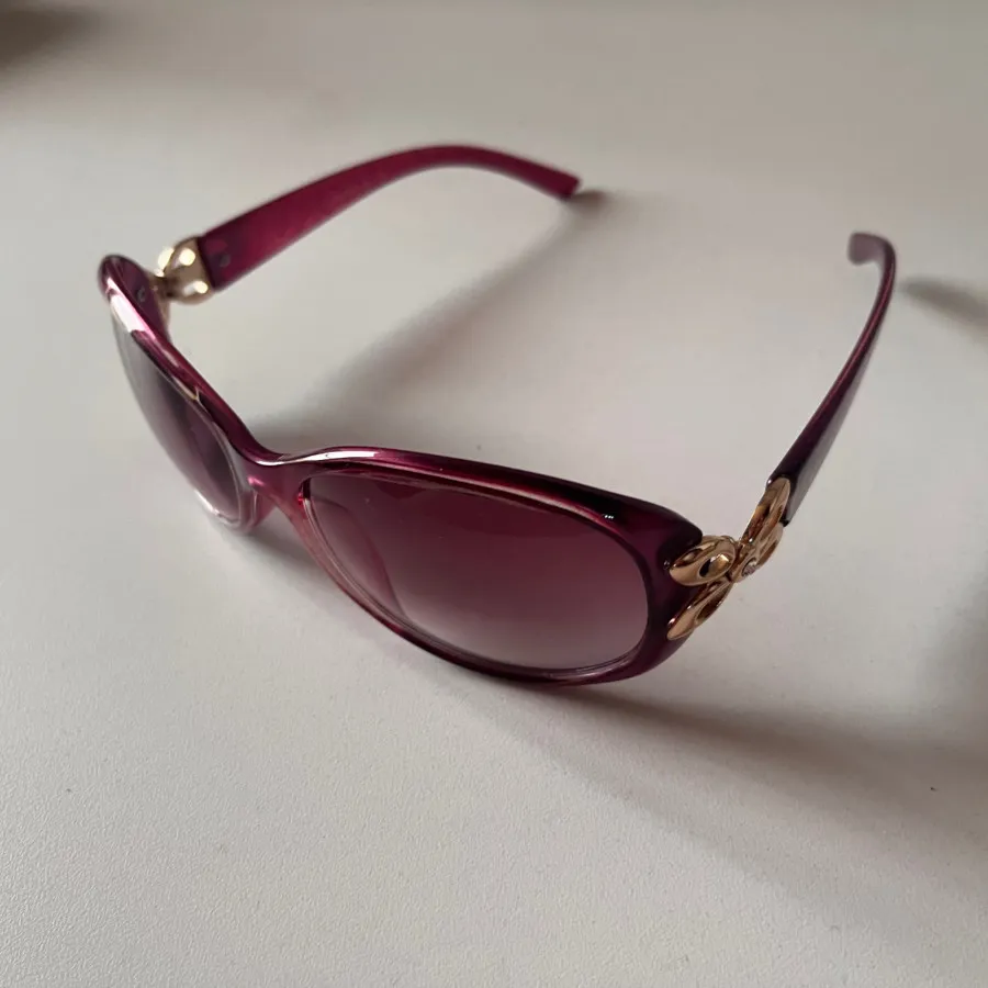 عینک آفتابی