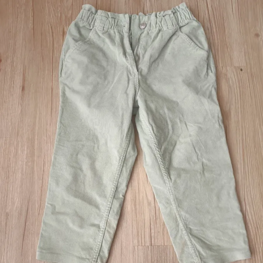 شلوار بچگانه