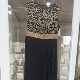 پیراهن مجلسی مشکی طلایی