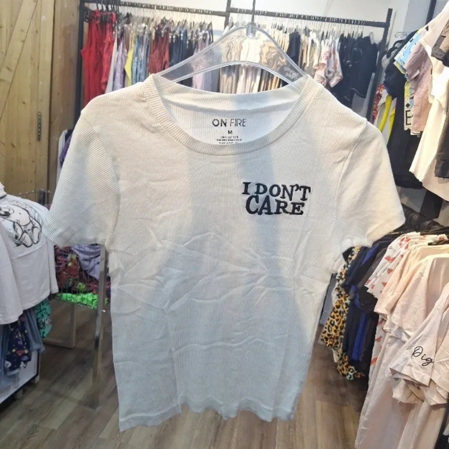 کراپ تیشرت کبریتی