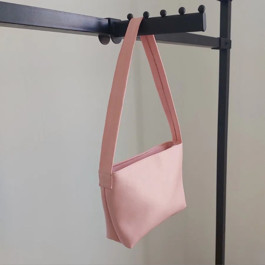 کیف کوچیک دوشی