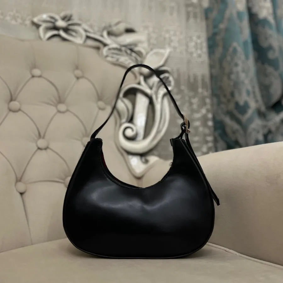 کیف دوشی هلالی قایقی ترند