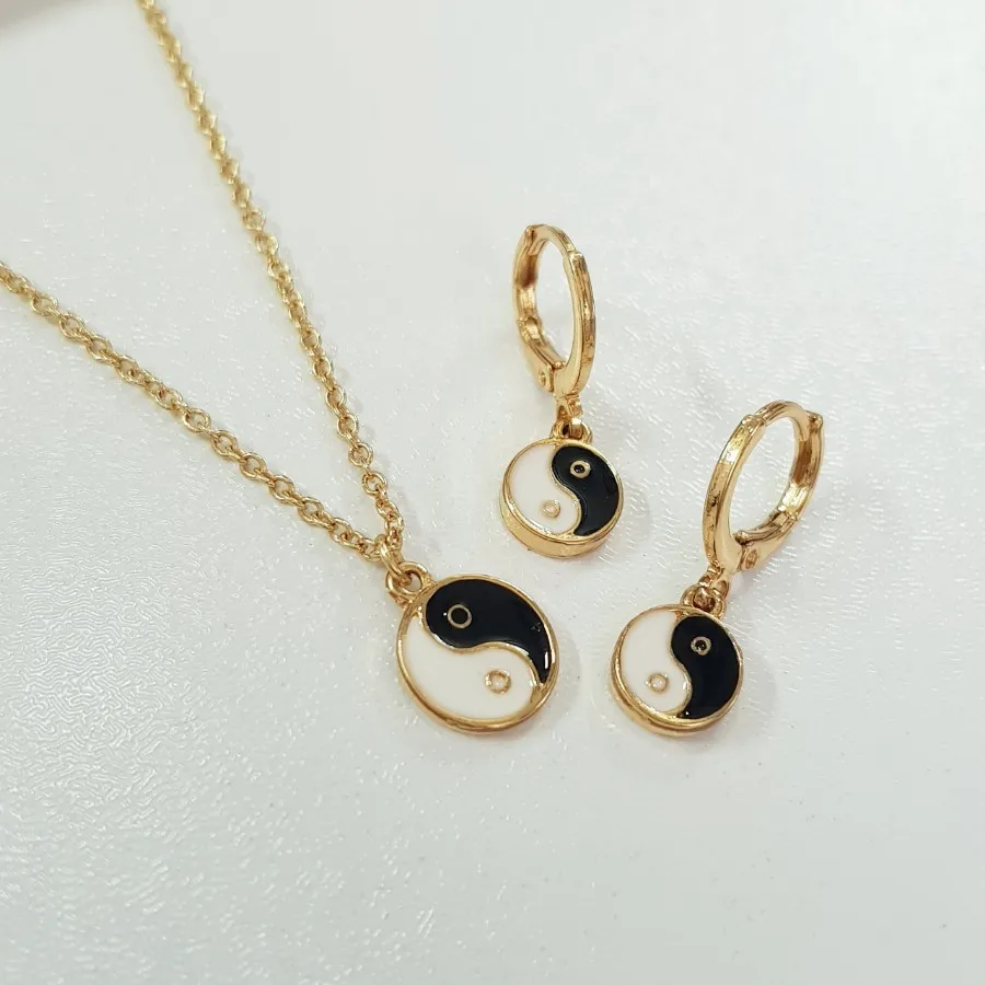 نیم ست یین و یانگ آب طلا