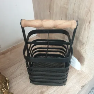 استتد همه کاره