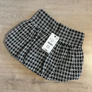 دامن کوتاه ب*ر*ن*د