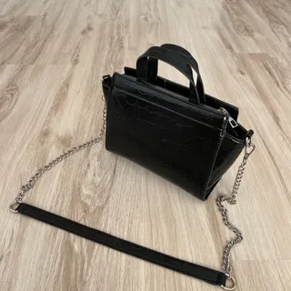 کیف استرادیواریس