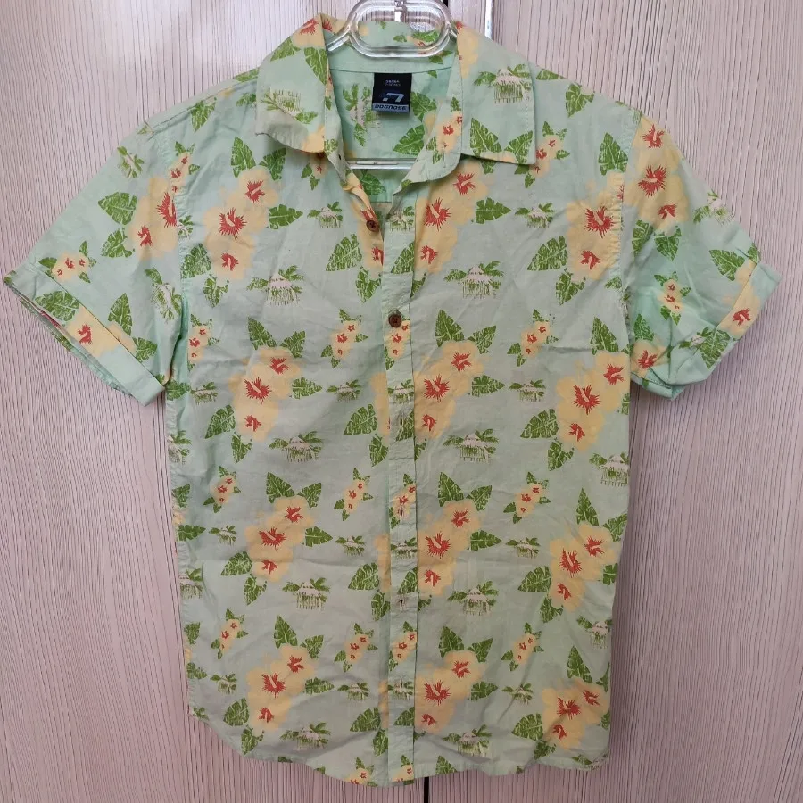 شومیز سبز گل دار