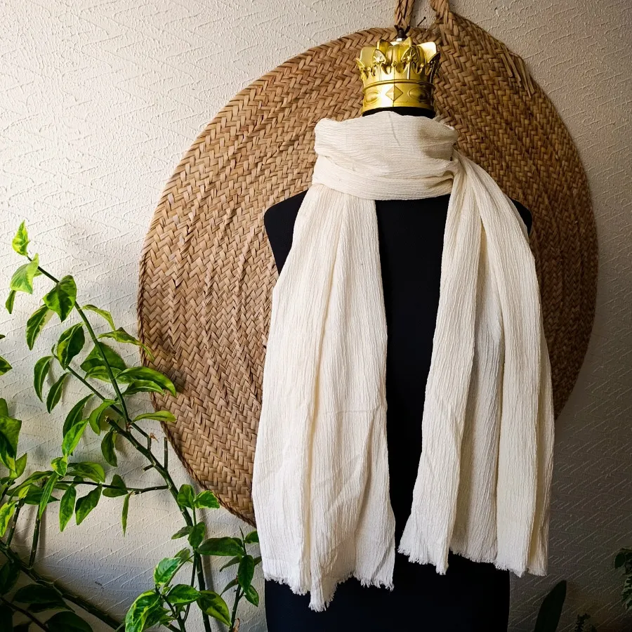 شال شیری رنگ