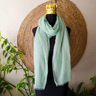 شال فیروزه ای روشن