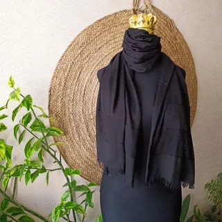 شال مشکی