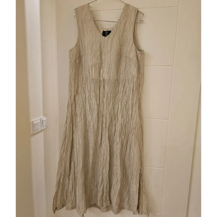 پیراهن کرم آزاد