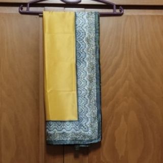 روسری ساتن