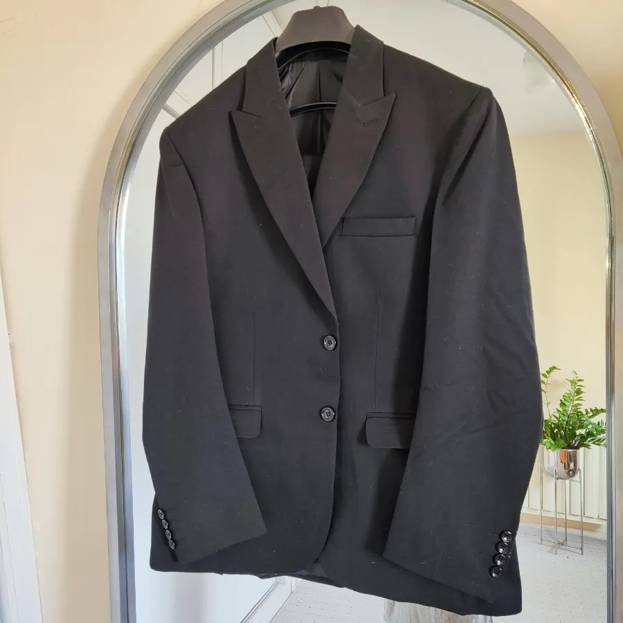 کت و شلوار مردانه