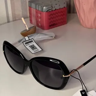 عینک برند دونا