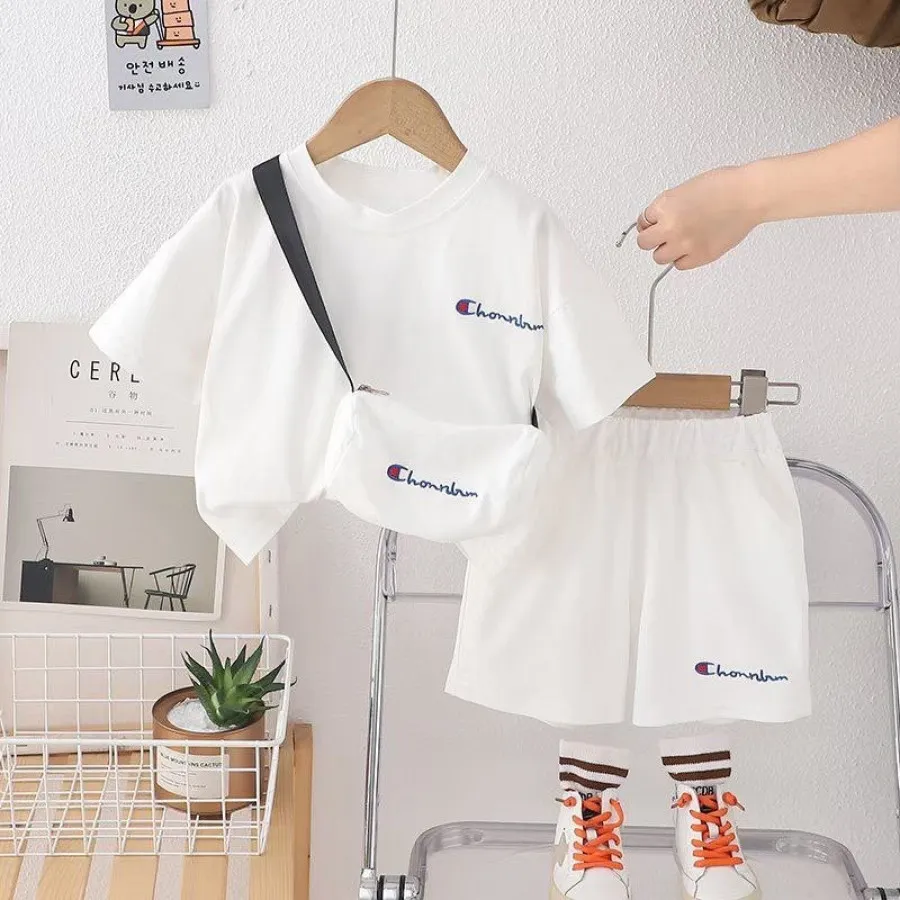 3تیکه تیشرتو شلوارک وکلاه