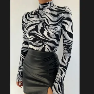 بلوز تایت زبرا مجلسی ترک